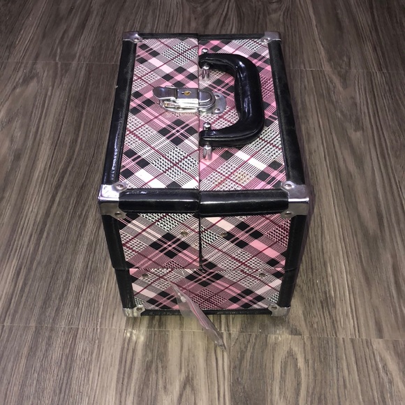 Caboodles Train case - Picture 3 of 3